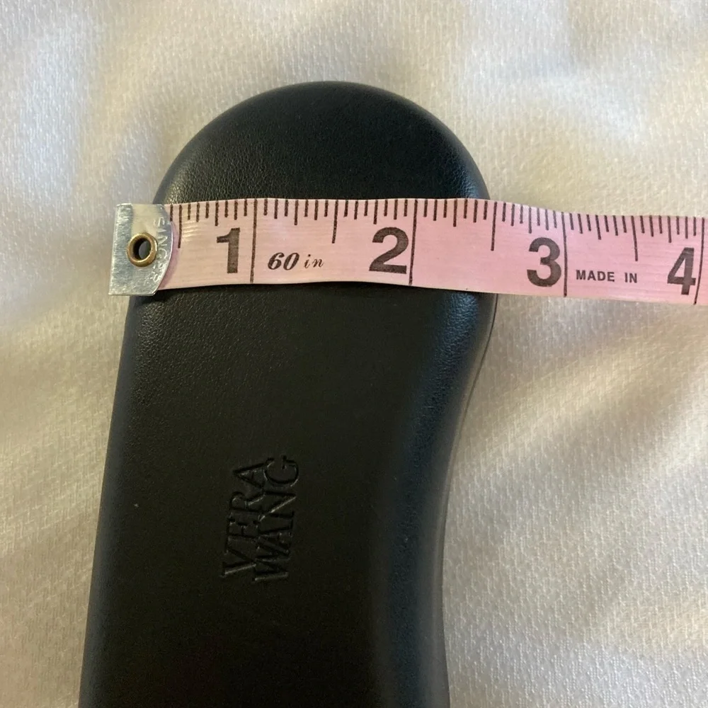 Vera Wang | Sunglasses Case or Eyeglasses Case